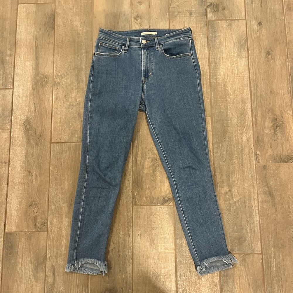 Levi’s 721 High Rise Skinny Jeans